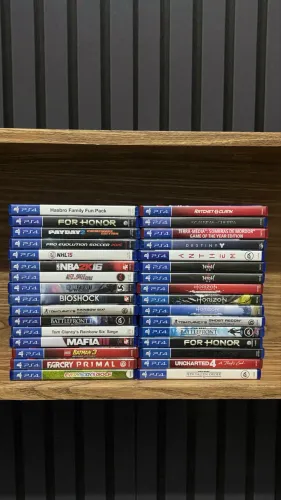 Lote com 32 Jogos Originais de PS4 - Ideal para Revenda