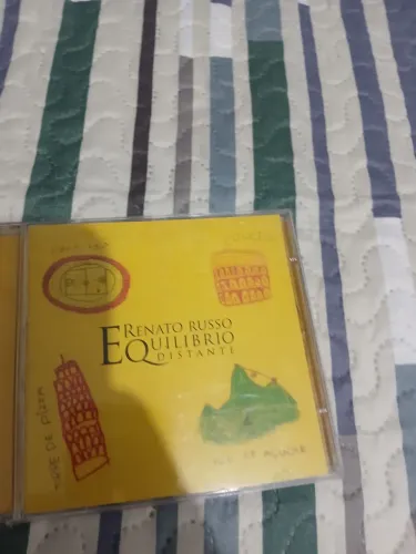 CD Renato Russo - Equilíbrio Distante