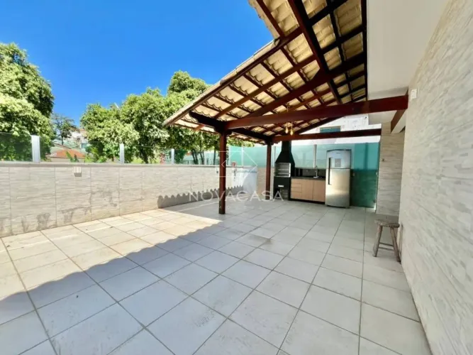 Cobertura com 2 dormitórios para alugar, 113 m² por R$ 3.464,44/mês - Planalto - Belo Hori