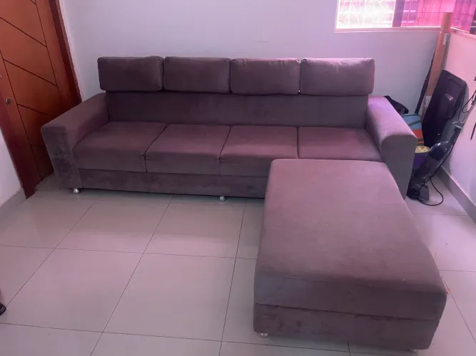 Sofá 4 lugares