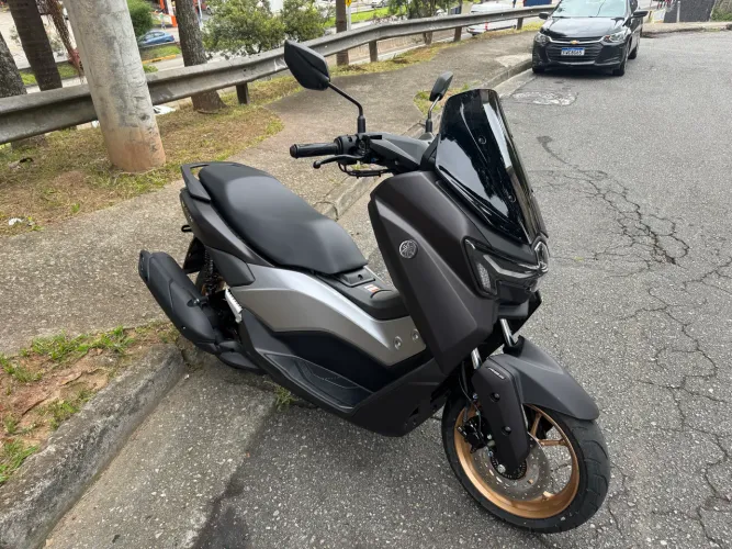Yamaha Nmax 160 2025 3 mil km