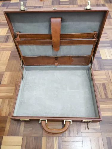Maleta de couro