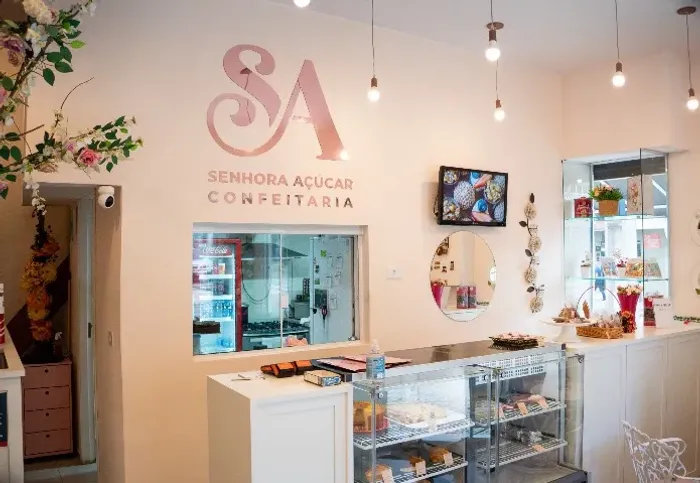 CAFÉ/CONFEITARIA À VENDA - NEGÓCIO EM OPERAÇÃO