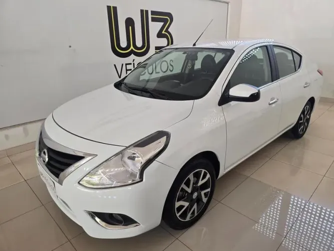 Nissan Versa SL 1.6 16V Flexstart 4P Aut. 2017