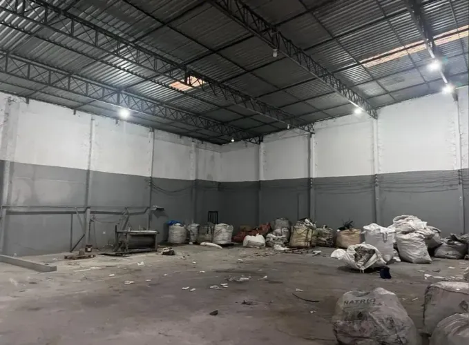 Imóvel para aluguel tem 1000 metros quadrados em Nova Cidade - Manaus AM