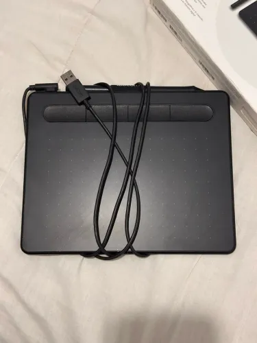 Wacom intuos mesa digitalizadora