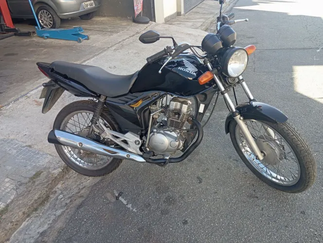Vendo/troco Fan 125cc muito nova