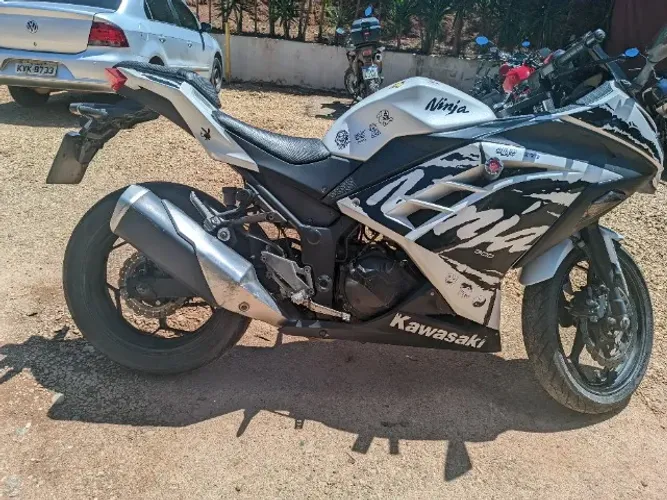 Kawasaki Ninja 300 ABS 2014 ? 59.700 km