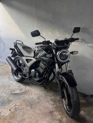 CBX Twister 250