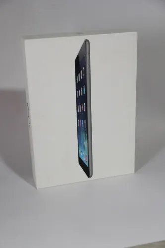 iPad Air 32GB Wi-Fi Com Caixa Carregador E Cabo