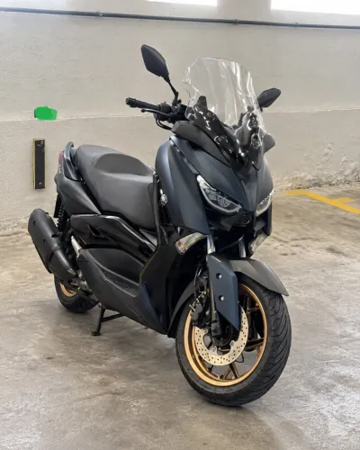 Yamaha XMAX 250 ABS 2023 | 17.350 km | Revisada