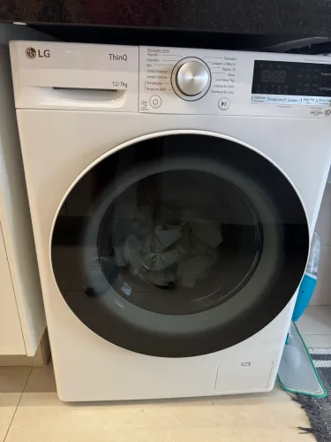 Máquina de lavar roupa LG 11kg