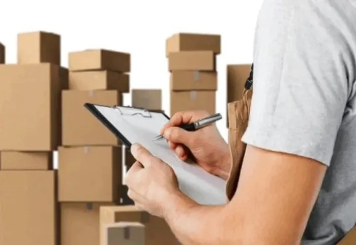 ALMOXARIFE/CONFERENTE/ESTOQUISTA.