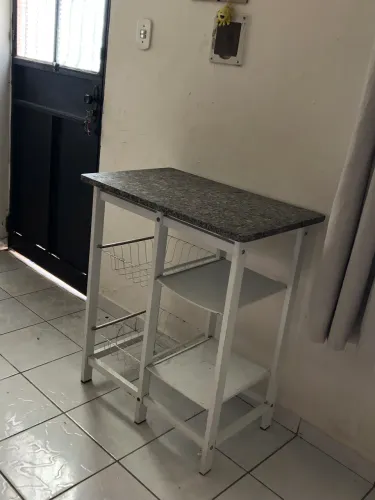 Fruteira com mármore 