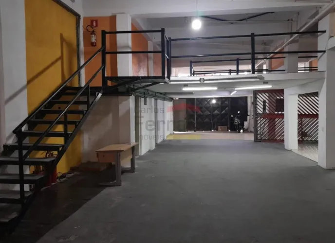 Predio residencial com 7 aptos studio na Brasilandia