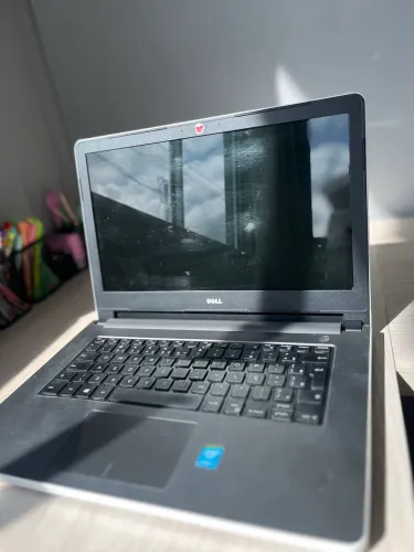 Notebook Dell Core i5 | 8GB RAM | Ótimo Estado