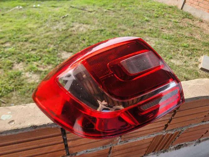 Lanterna ORIGINAL sandero 2017