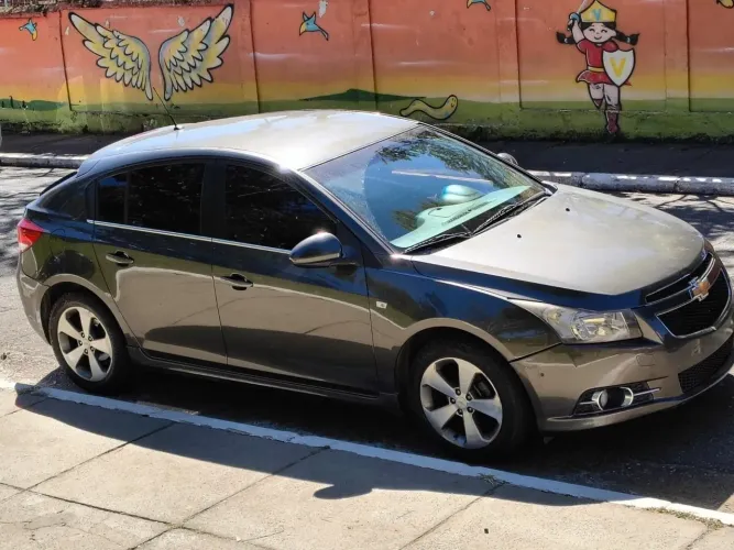 Chevrolet Cruze HB Sport LT 1.8 16V Flexp. 5P AUT 2012