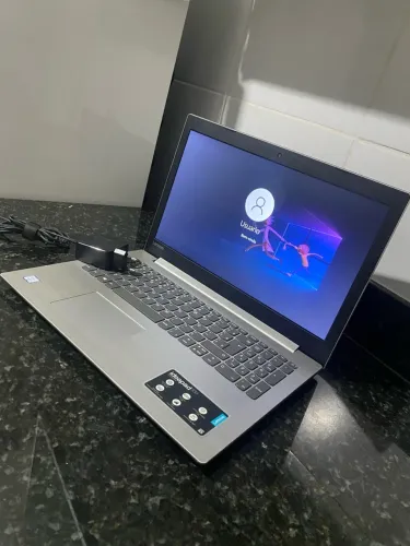 Notebook Lenovo Ideapad 330