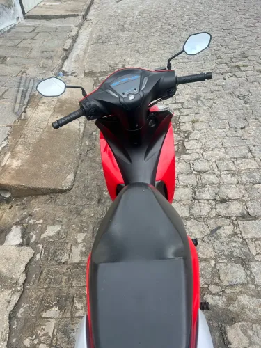 Vendo Honda biz EX 125 ano 2022 