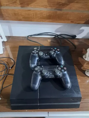 PlayStation 4 (aceito propostas)