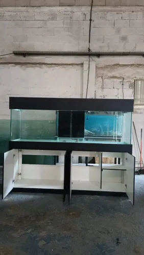 Aquário 200x50x50 10mm - 500L completo com móvel, sump e sistema de filtragem