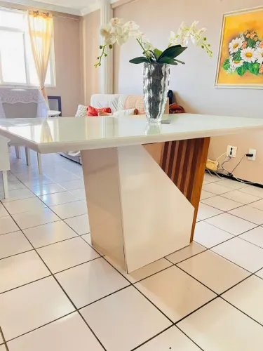 Mesa de Jantar