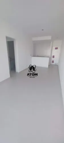 Apartamento com sacada para locação com 2 quartos no Edificil Tulum