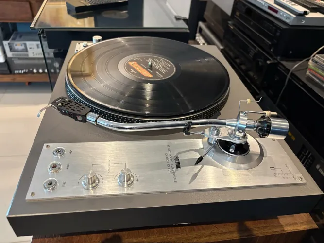 Toca discos Polyvox TD5000 muito conservado funcionando 100%