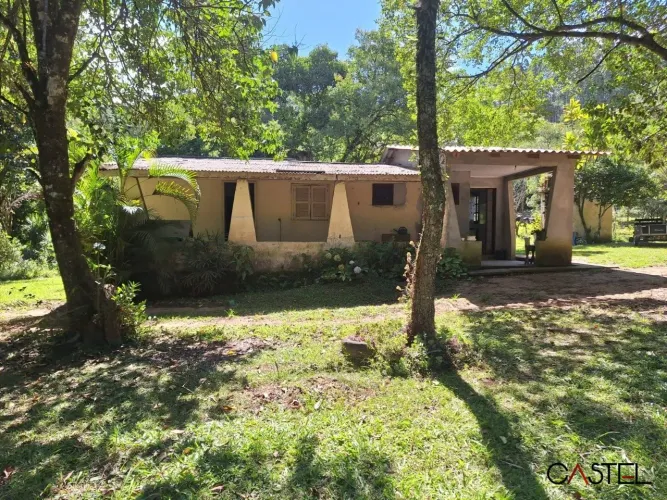 Sítio à venda 02 dormitórios em Santo Antonio da Patrulha