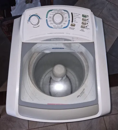 Máquina de lavar Eletrolux 10Kg