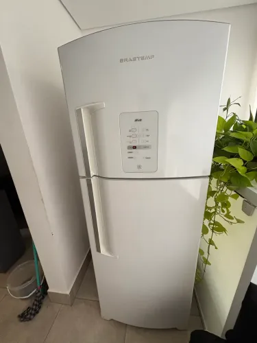 Geladeira Brastemp Ative! Frost Free Duplex 403 Litros -  R$ 900,00