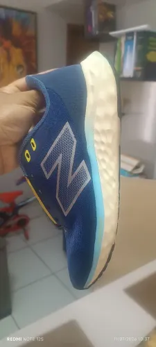 Tênis New Balance no precinho.