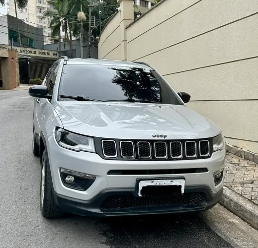 Jeep Compass Sport 2.0 4X2 Flex 16V Aut. 2018
