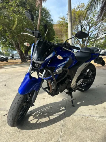 FZ25 - Fazer 250 2022/2022