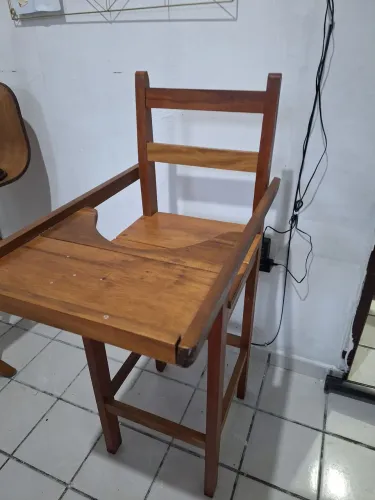 Cadeira infantil 200 reais 
