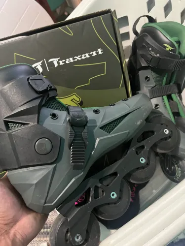 Patins Traxart Revolt 80mm verde