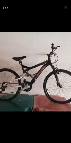 Vende-se Bicicleta Husston de corrida valor 400