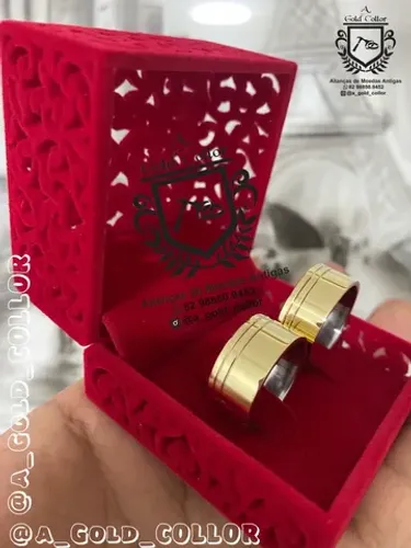 Aliança de moedas antigas artesanais