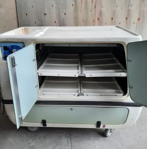 Carrinho de ferramentas 