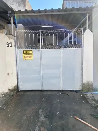 Casa 1 quarto com garagem