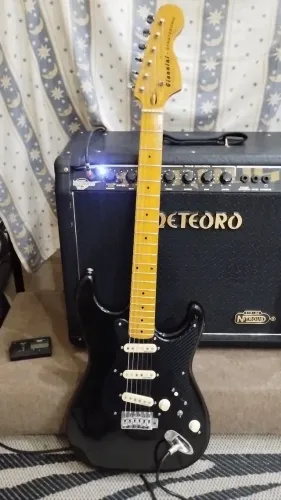 Guitarra Giannini Stratosonic 1977