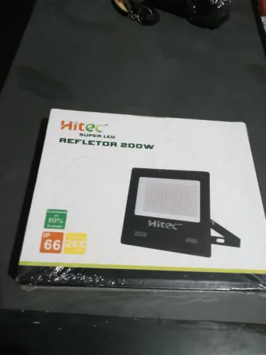 Refletor Super Led 200 wats novo