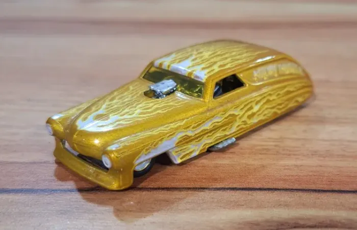 Hot Wheels Rolling Thunder - Wayne's Garage Series (Loose)