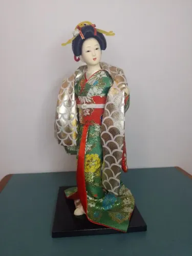 Boneca Gueixa Japonesa