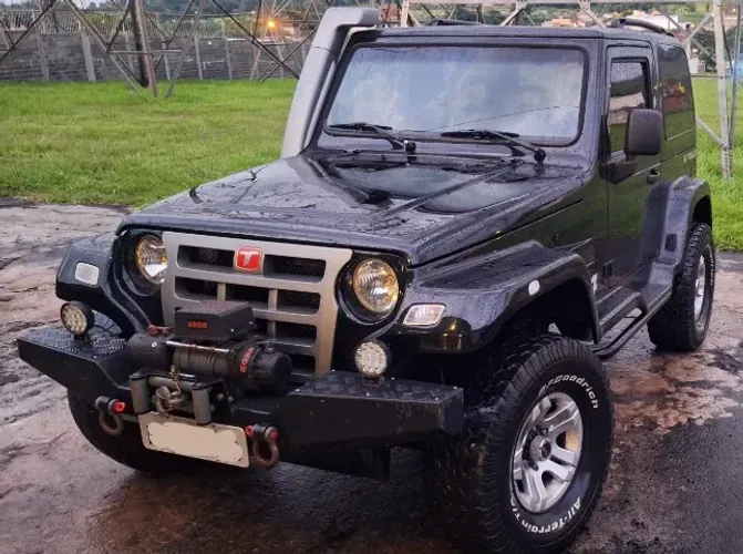 Único dono, 42000 km, Troller T-4 4X4 3.2 TGV TDI Cap. Rígida Diesel 2014