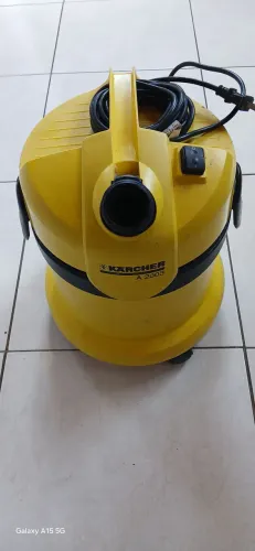 Aspirador de Pó Karcher A 2003
