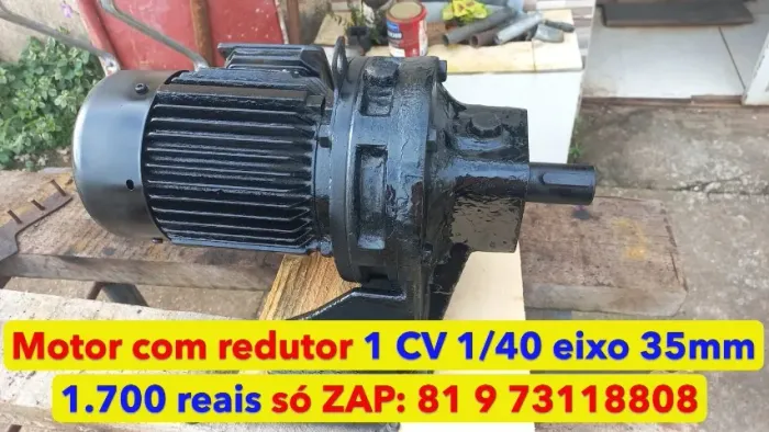 Motor trifásico 1 CV com redutor