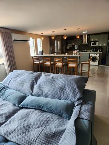 Apartamento - Condomínio Enseada