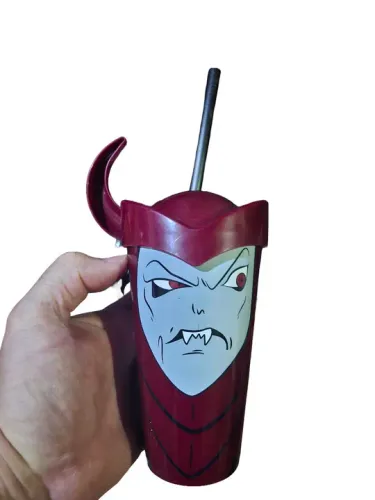 Copo plástico VINGADOR